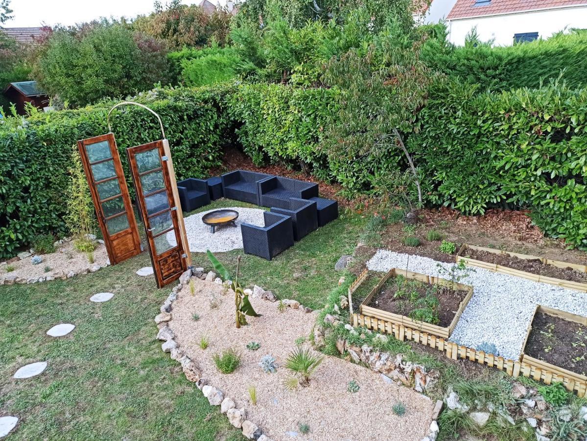 La Taniere Aux Loups Villa Montévrain Kültér fotó